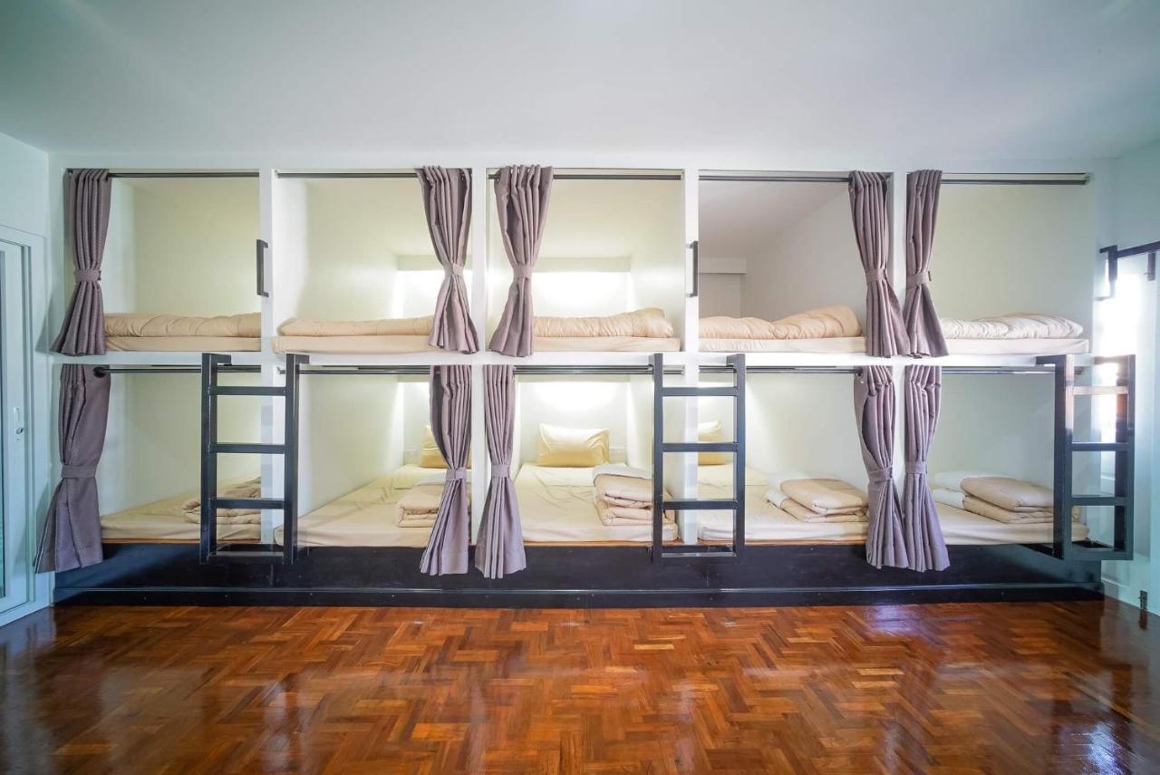 Saiyud Hostel Mae Hong Son Dış mekan fotoğraf