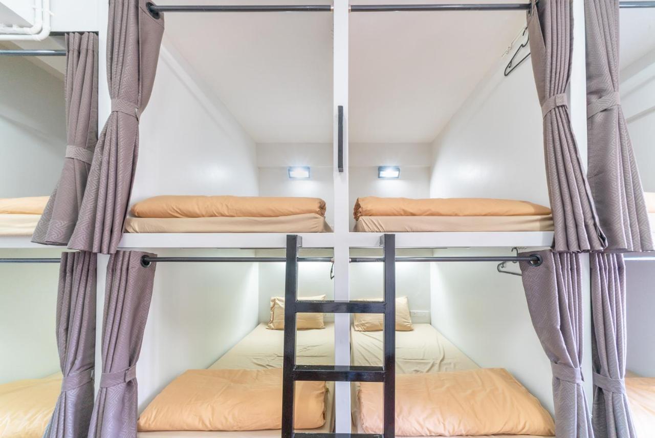 Saiyud Hostel Mae Hong Son Dış mekan fotoğraf